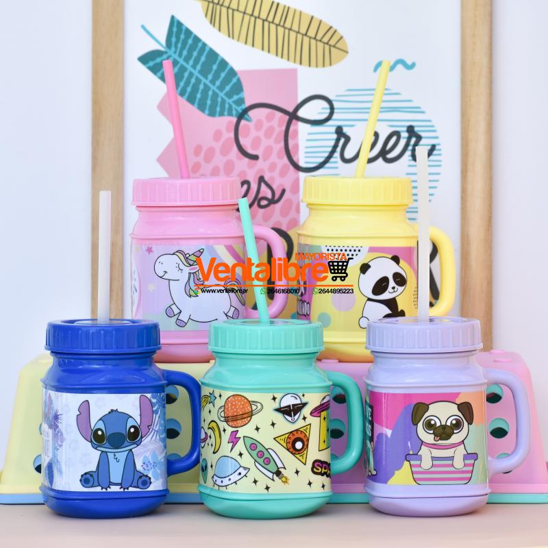 TAZA INFANTIL CON TAPA MANIJA Y SORBETE 250 ML. ESTAMPADOS PERSONAJES