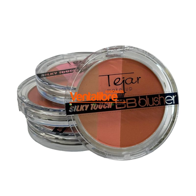 RUBOR COMPACTO DE 3 COLORES CON FÓRMULA SUAVE Y REFINADA - Imagen 2