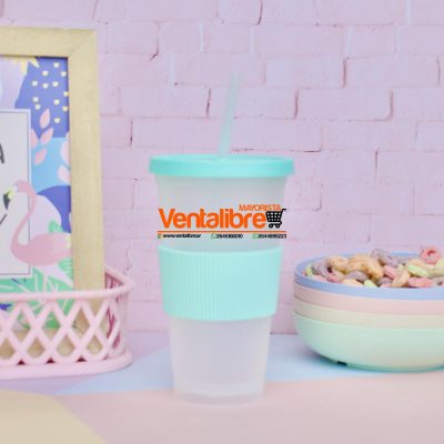 VASOS GRANDES CON TAPA Y SORBETE - Image 4