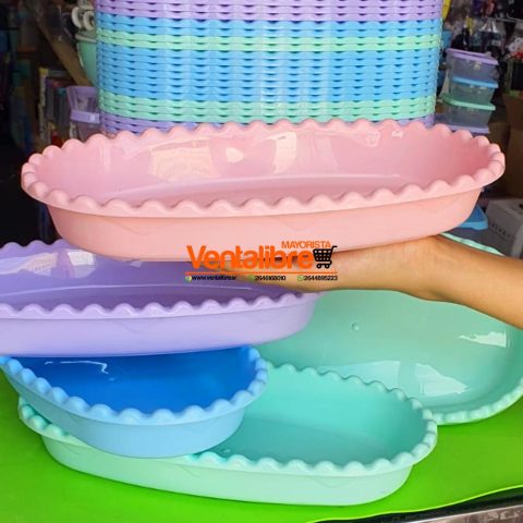 ENSALADERA FACETADA CHICA 1 LT. 27.5 CM. X 15.5 CM. X 4 CM. 4 COLORES