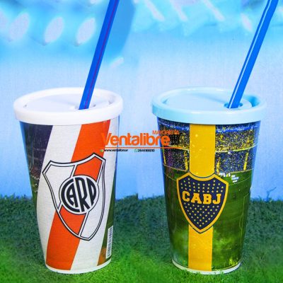 VASO FÚTBOL CON TAPA PLANA Y SORBETE DE 400 CC.