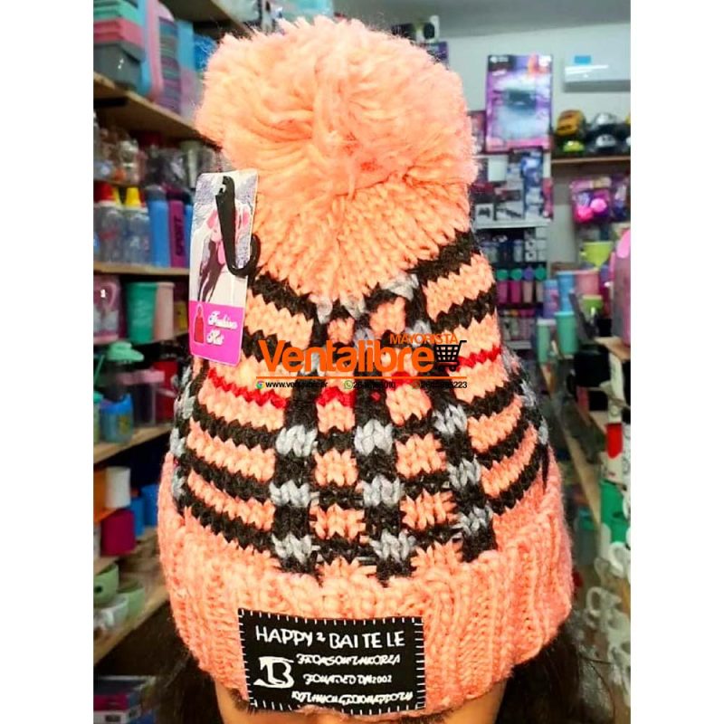 GORRO DE LANA CON PELUCHE FORRADO CON PIEL VARIOS COLORES