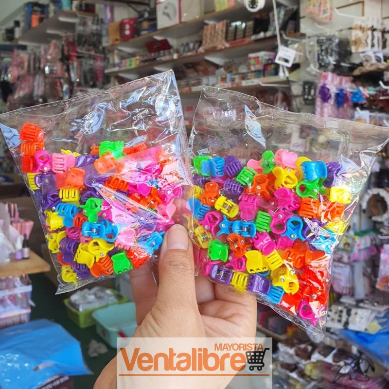 BOLSA DE 100 BROCHECITOS COLORES EXCELENTE CALIDAD