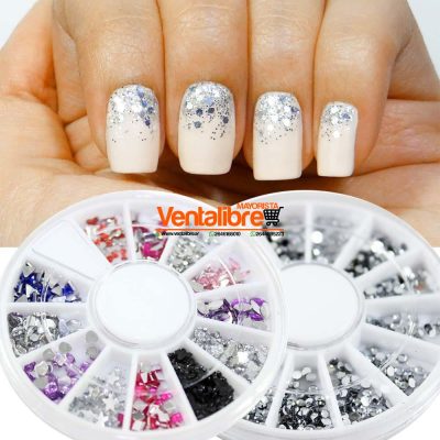 BRILLO PARA UÑAS COLORES SURTIDOS CAJITA CON 12 FORMA VARIADAS