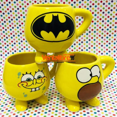TAZA CERÁMICA CON PATITAS DISEÑOS PERSONAJES EXCELENTE CALIDAD