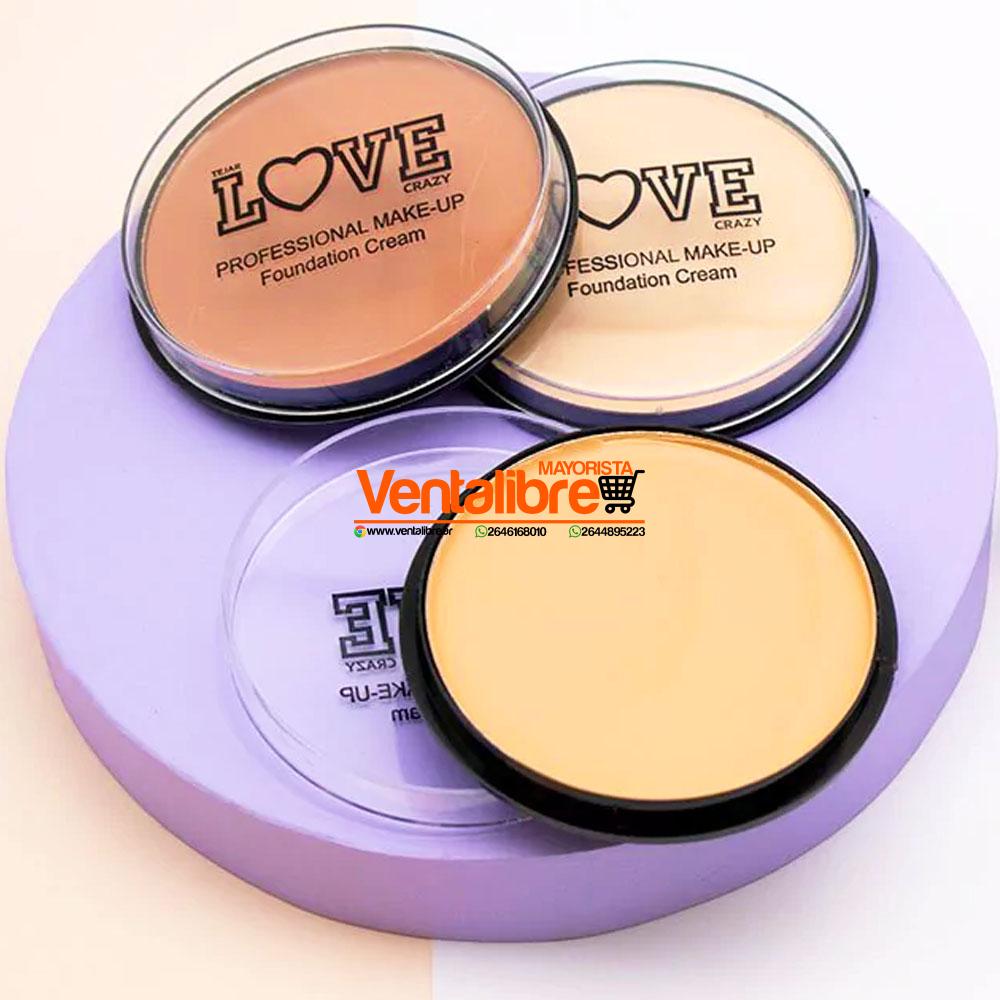 BASE DE MAQUILLAJE CREMOSA HIDRATANTE Y DE LARGA DURACIÓN