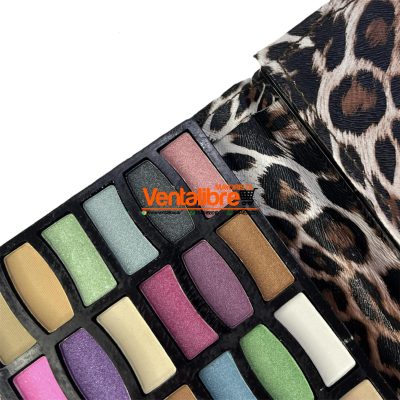 PALETA DE SOMBRAS DE 126 TONOS HIPER PIGMENTADOS EN CARTERA - Image 3