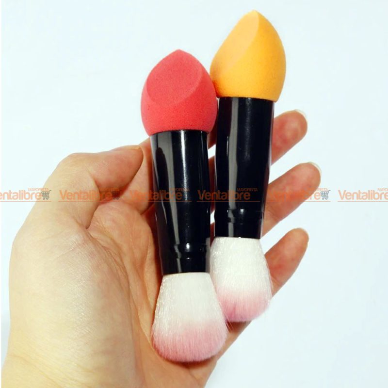 ESPONJA DOBLE CON BROCHA PARA MAQUILLAJE EN BLÍSTER - Imagen 2