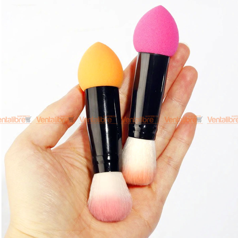 ESPONJA DOBLE CON BROCHA PARA MAQUILLAJE EN BLÍSTER