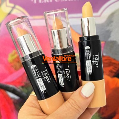 MAQUILLAJE FLUIDO CON APLICADOR Y CORRECTOR DE OJERAS DOS EN UNO