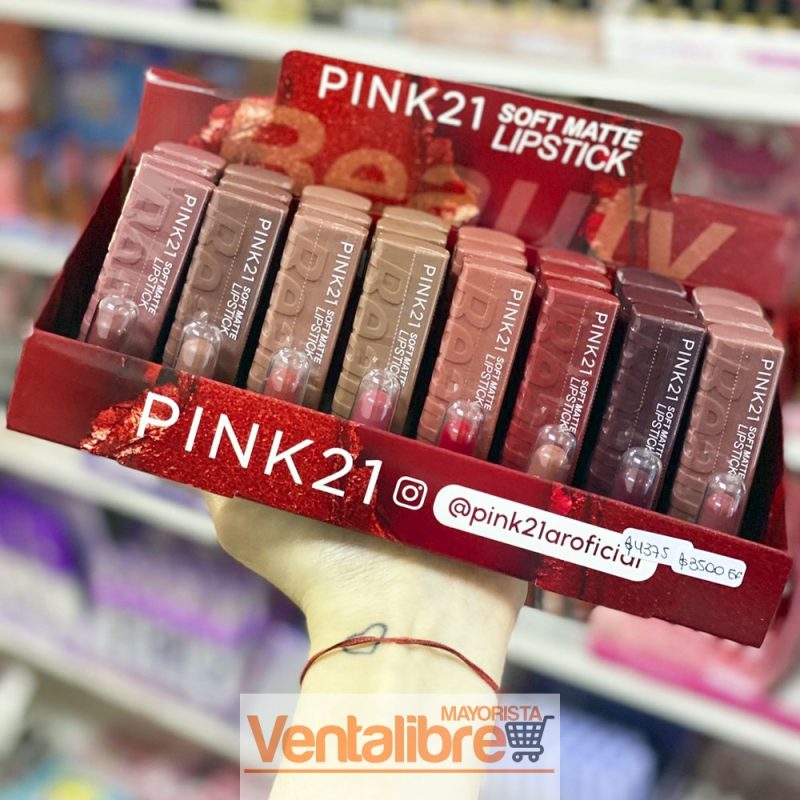 LÁPIZ LABIAL CREMOSO ACABADO MATTE  LARGA DURACIÓN