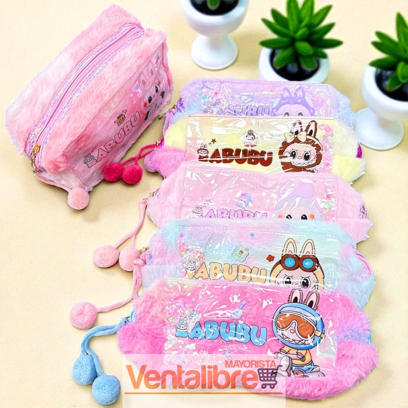 CARTUCHERA NECESER PELUCHE Y POMPÓN ESTAMPA LABUBU