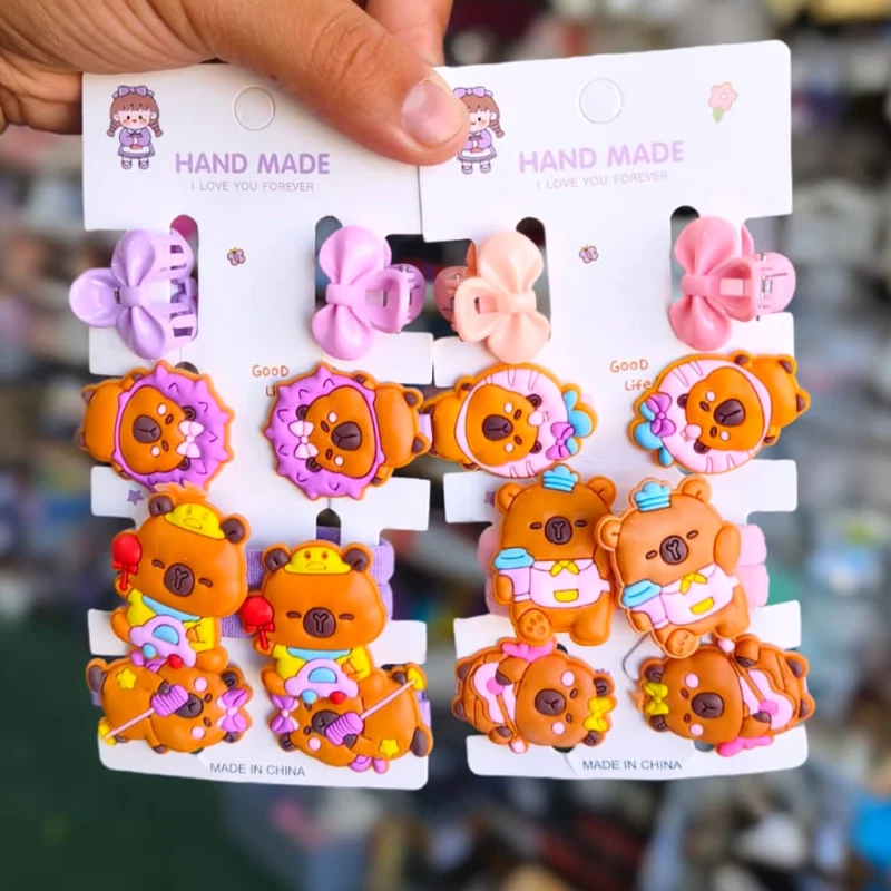 BLISTER DE COLITAS BROCHES Y TIC TAC CAPIBARA