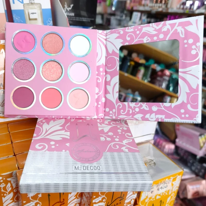 PALETA DE SOMBRAS ARABE MEDECOO X 9 COLORES CON ESPEJO