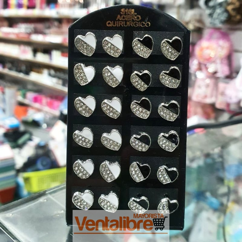 AROS DE ACERO QUIRÚRGICO CORAZONES NEGRO Y BLANCO CON STRASS CRISTAL 10 MM.