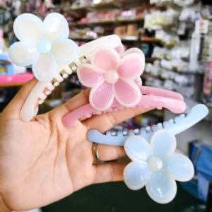 BROCHE PINZA CON FLOR HAWAIANA EXCELENTE CALIDAD