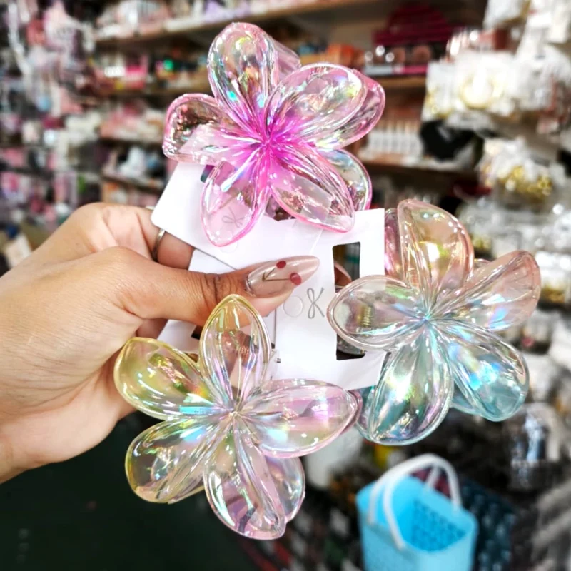 BROCHE FLOR HAWAIANA COLORES EXCELENTE CALIDAD