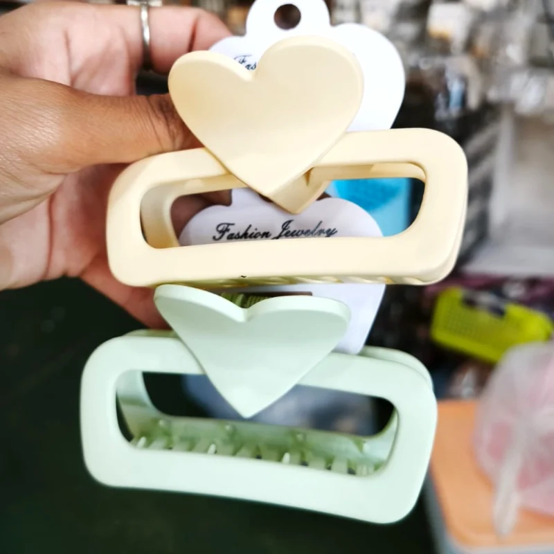 BROCHE GARRA GRANDE CON FLOR VARIOS COLORES