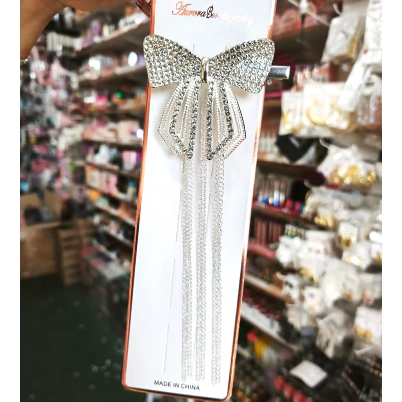 BROCHE MOÑO PARA PELO CON STRASS Y COLGANTES