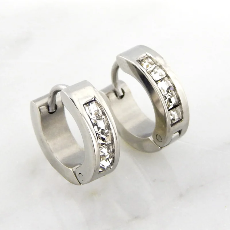 AROS DE ACERO QUIRÚRGICO CON STRASS 4 MM. X 9 MM.