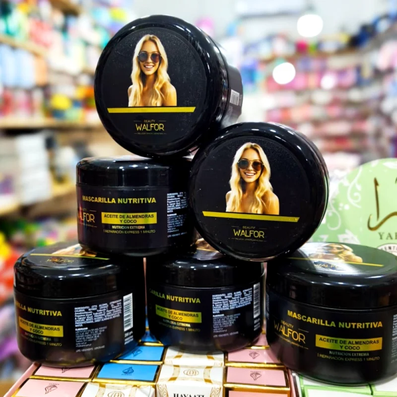 MÁSCARA NUTRITIVA CON ACEITE DE ALMENDRAS Y COCO 250 GRS.